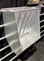 HF100 galvanized hanging horse feeder mounted to horse panel