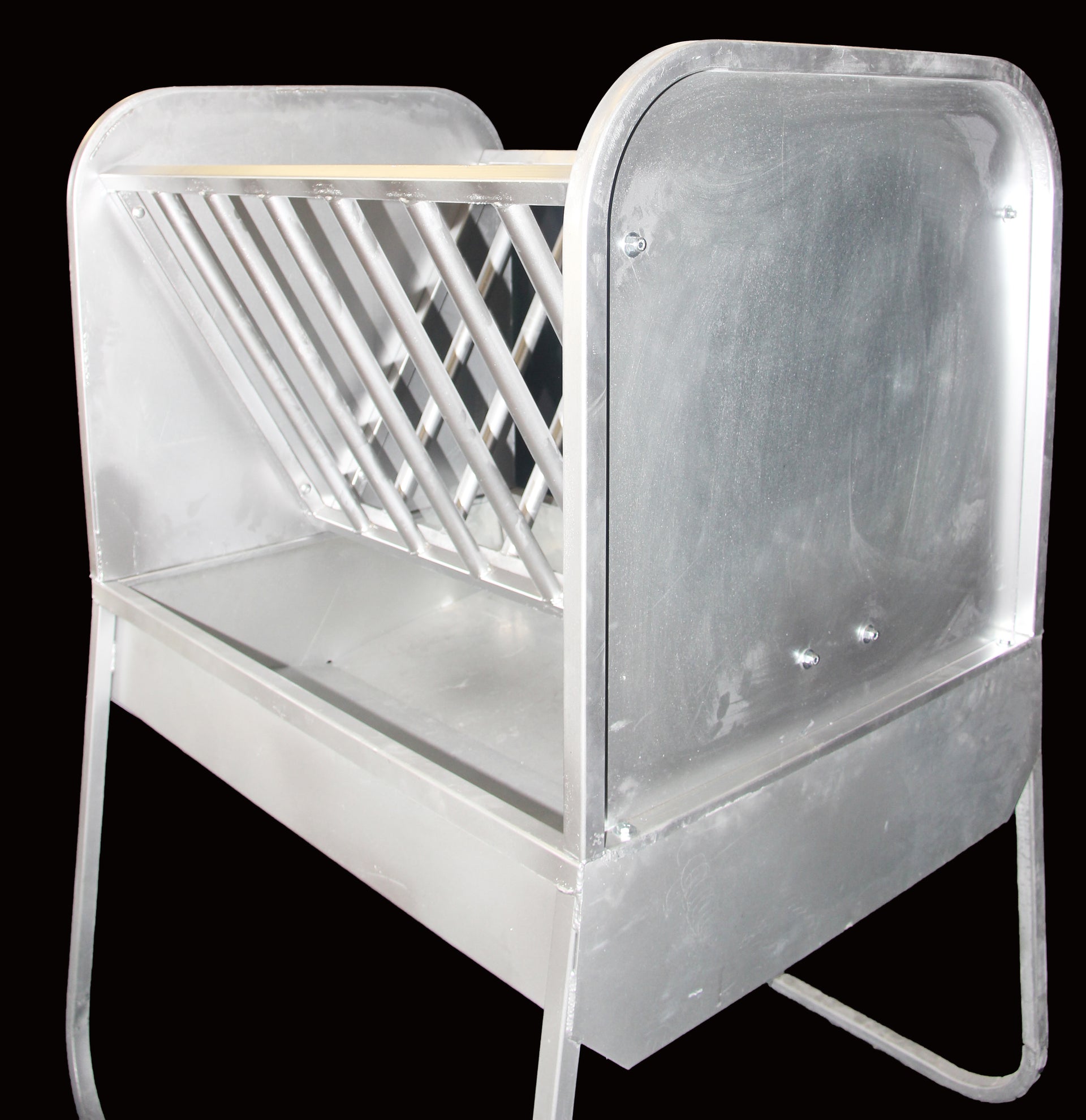 BF04H galvanized horse bunk feeder with hay rack and V-shaped feed trough